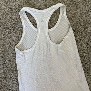 Lulu lemon tank